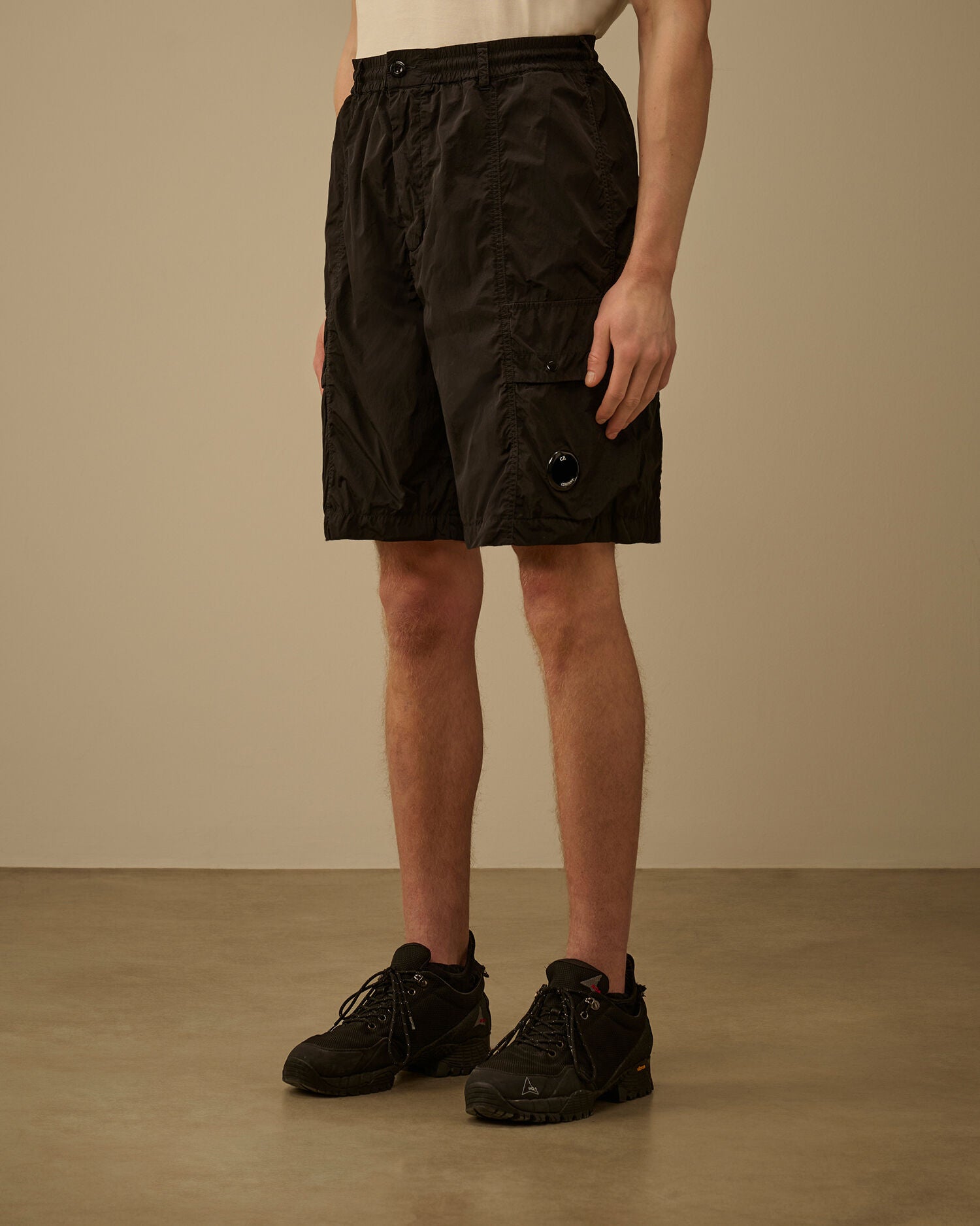 Chrome-R Lens Boxy Cargo Shorts, BLACK