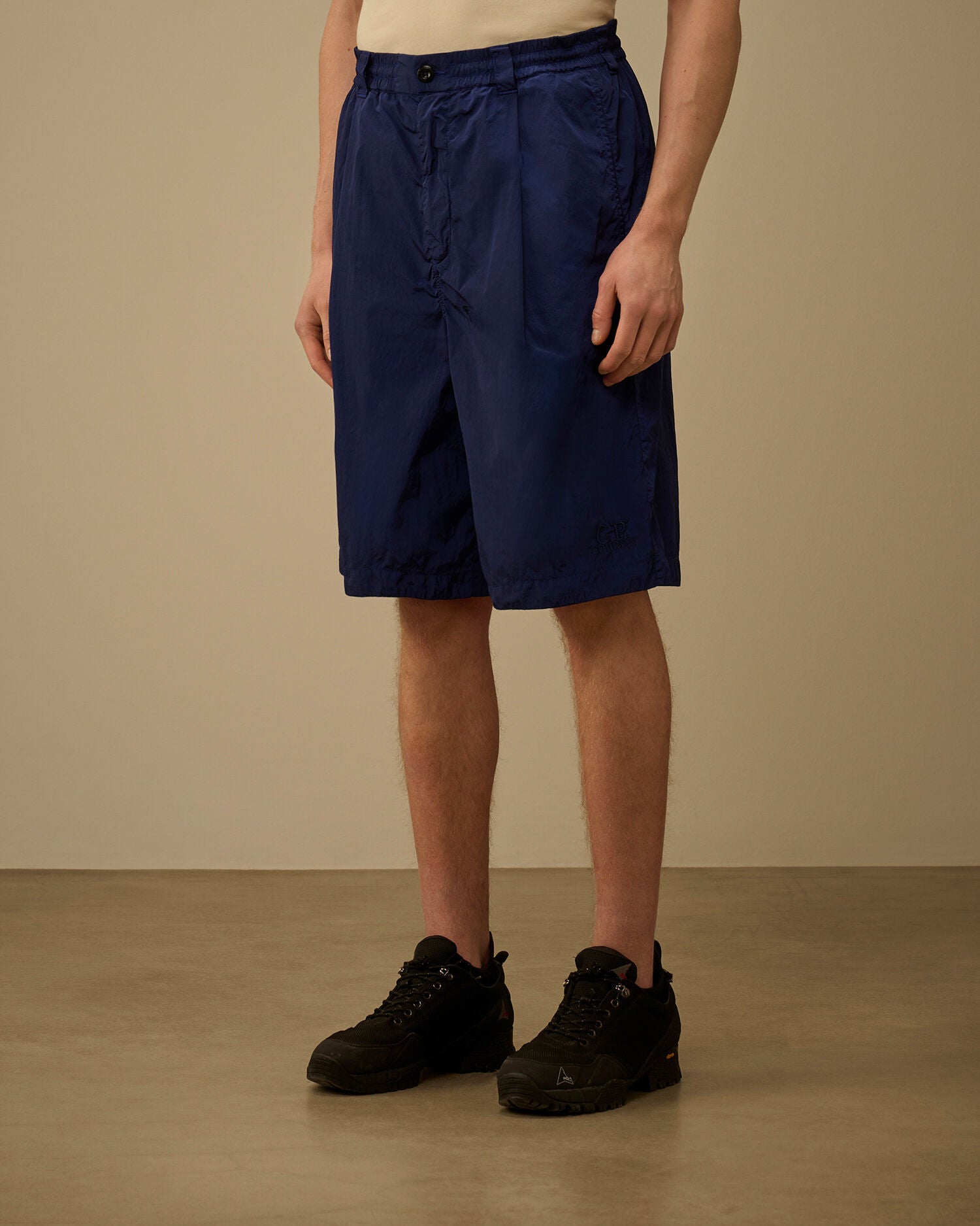 Chrome-R Boxy Pinces Shorts, BLUEPRINT