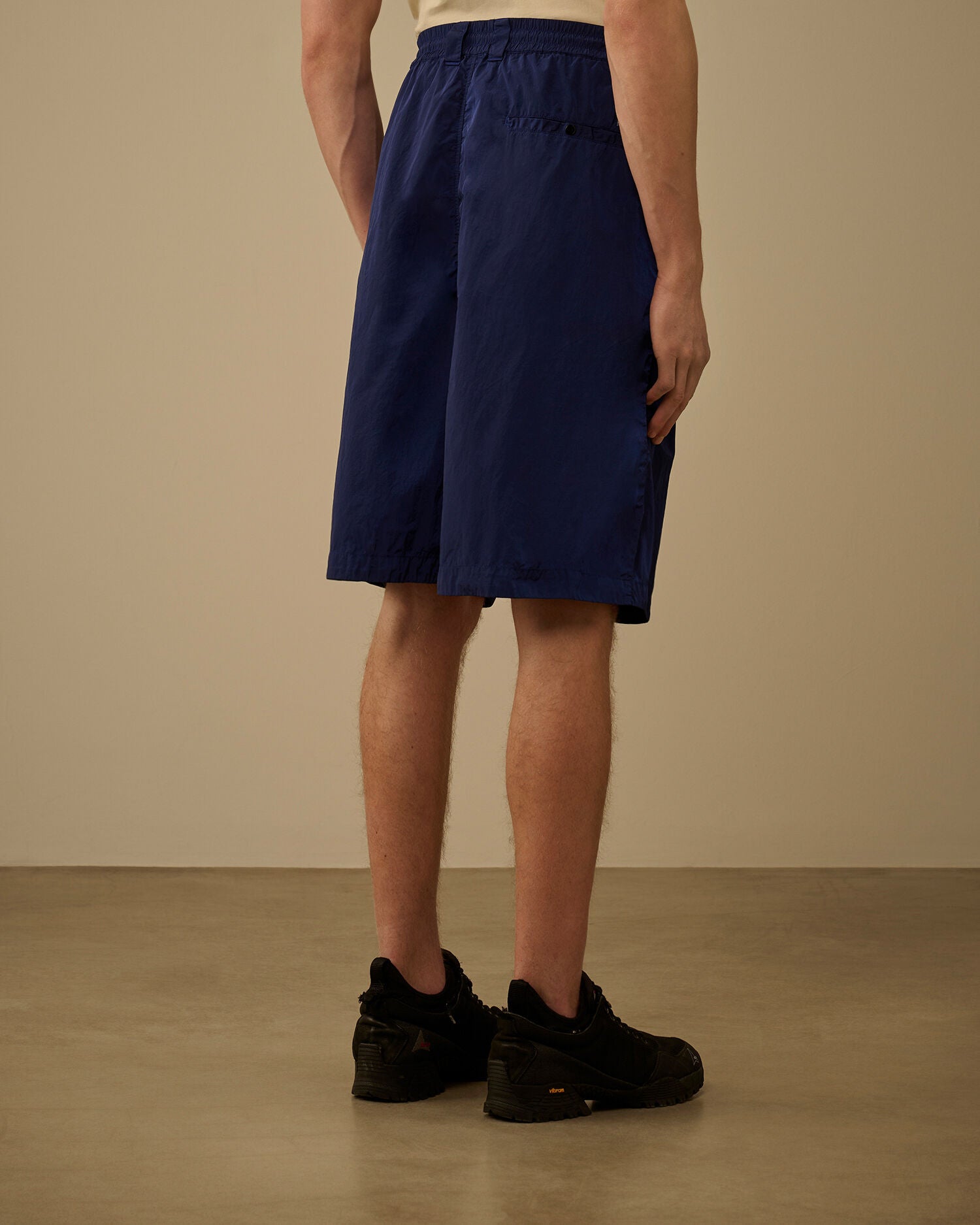 Chrome-R Boxy Pinces Shorts, BLUEPRINT