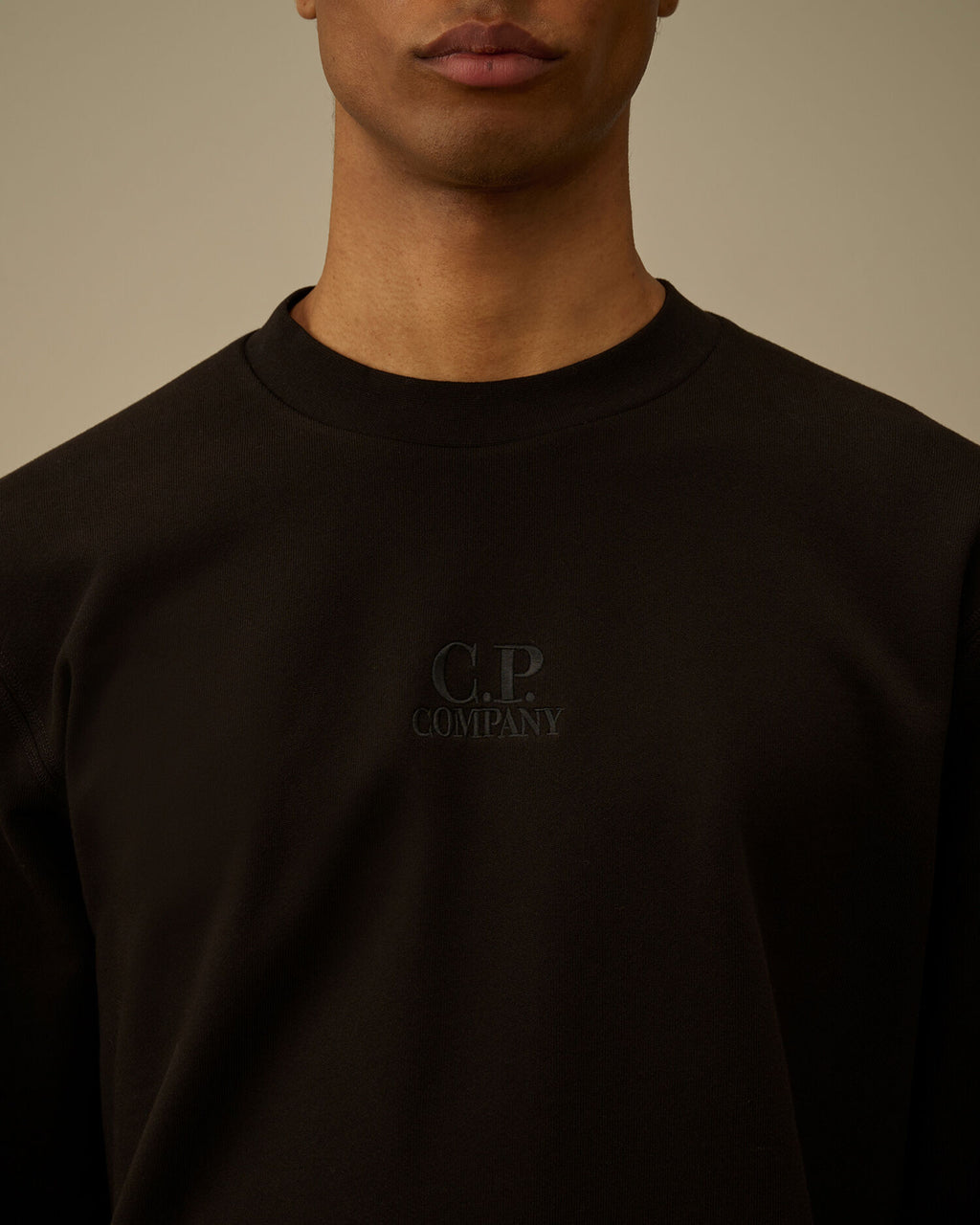 Diagonal Raised Fleece Crewneck Sweatshirt, BLACK