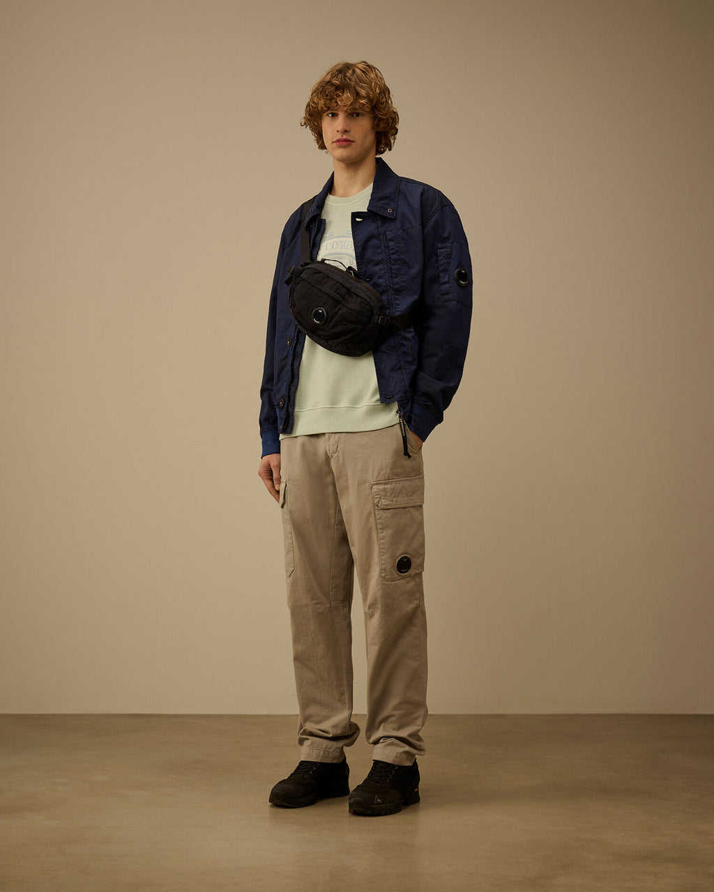 Diagonal Fleece Boxy Logo Crewneck Sweatshirt, MISTY BLUE