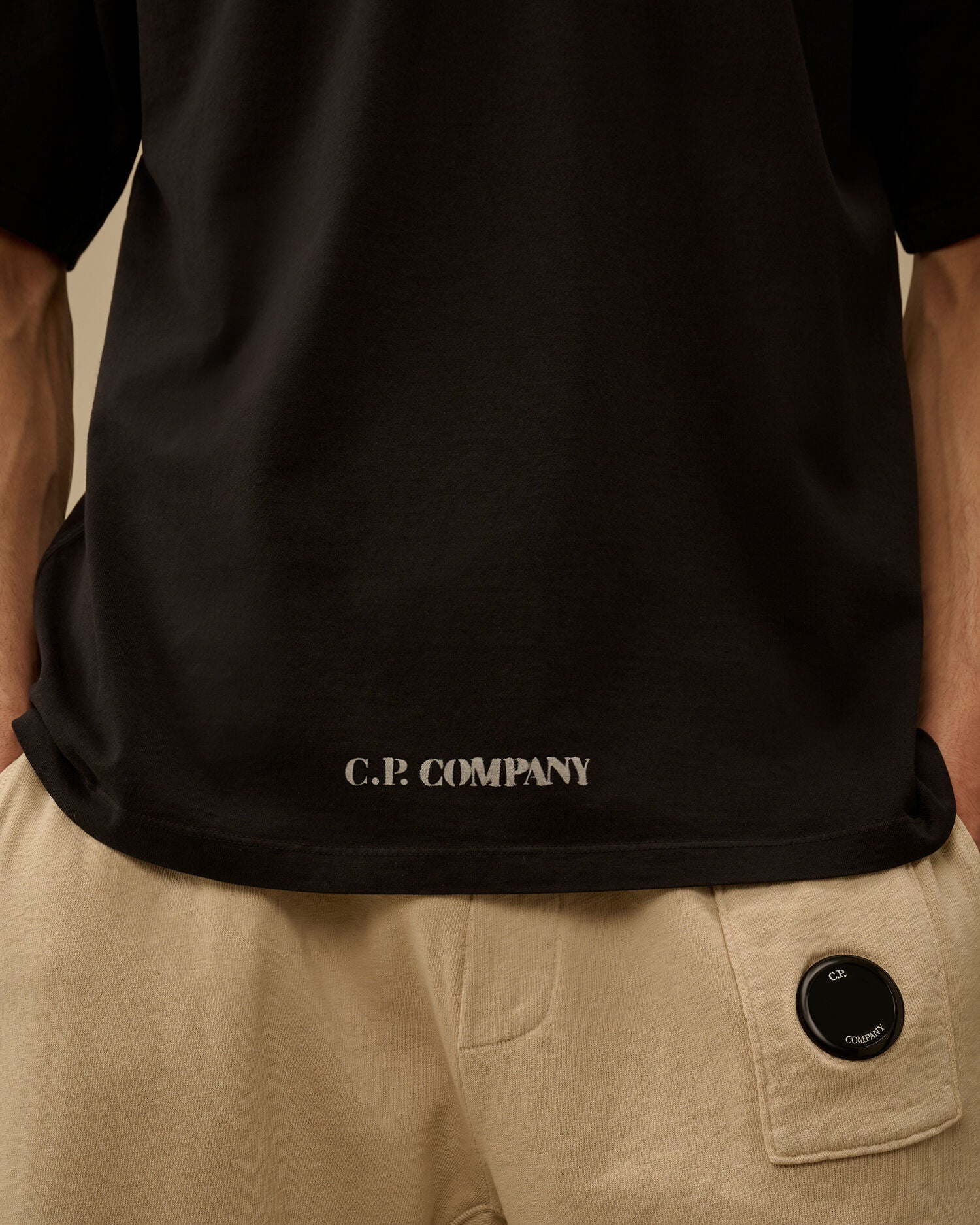 1020 Jersey Short Sleeve Stencil T-Shirt, BLACK