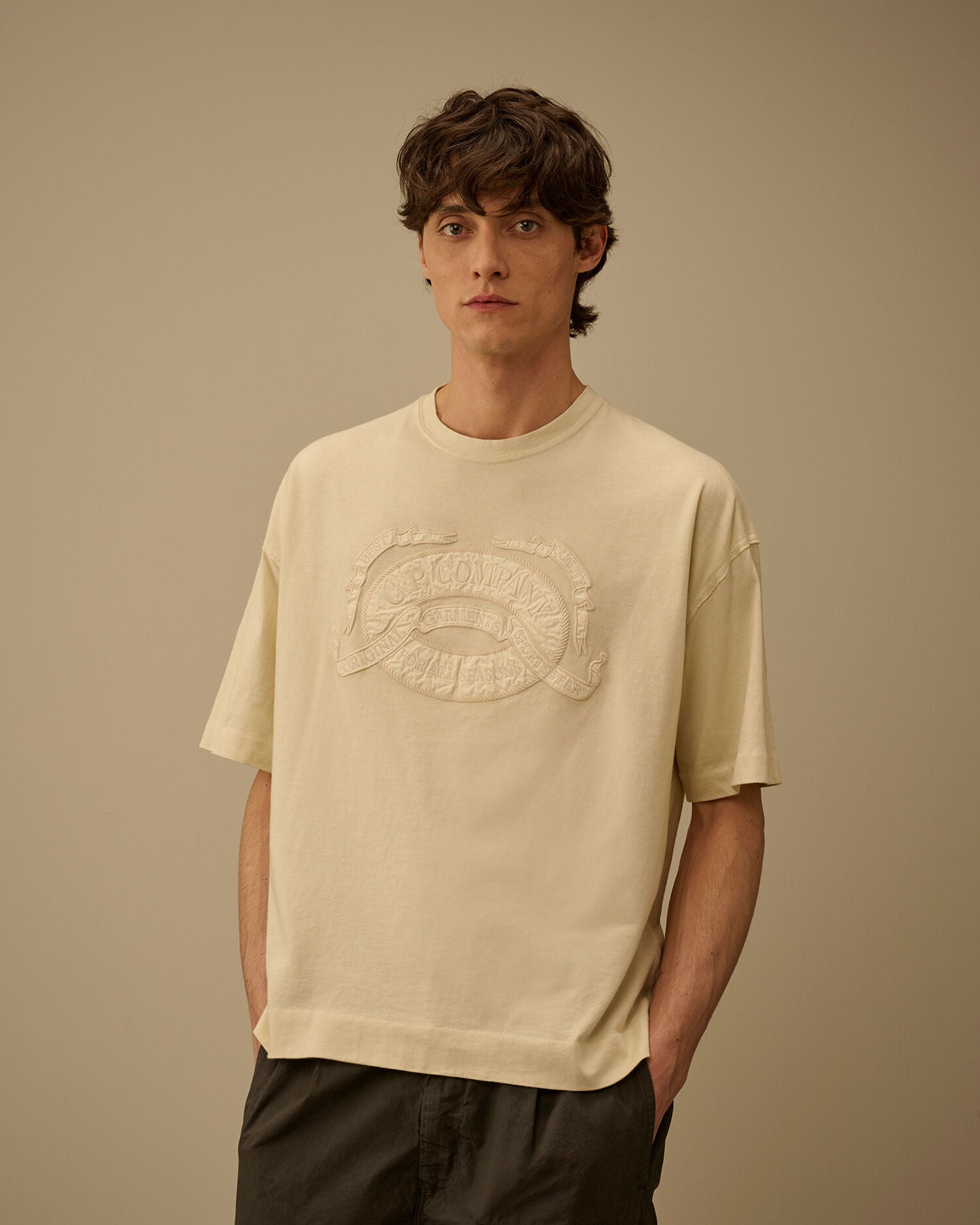 20/1 Jersey Short Sleeve Boxy Logo T-Shirt, FROZEN DEW - WHITE