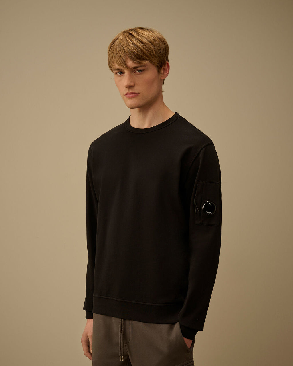 Light Fleece Crewneck Sweatshirt, BLACK
